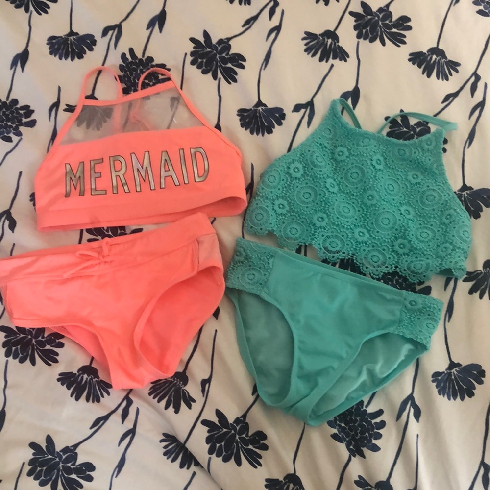Selling together, Girls Justice Bikinis